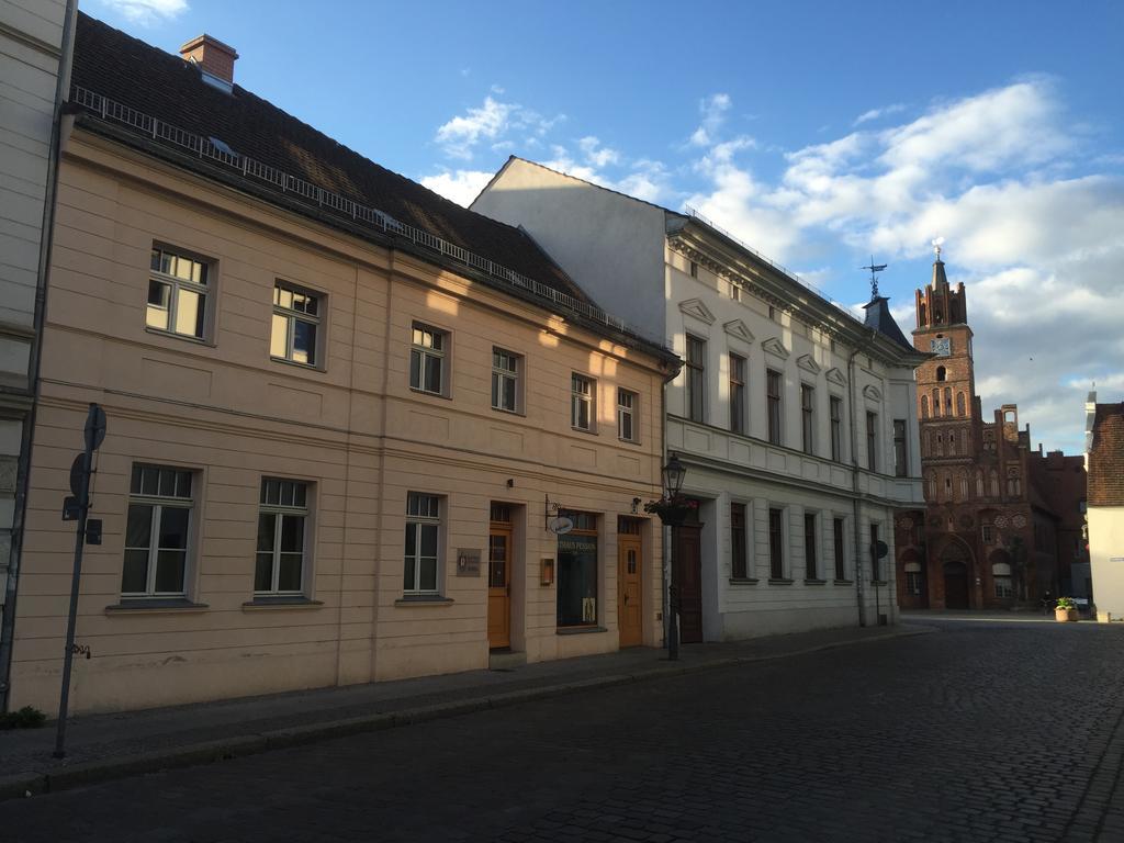Rathaus-Pension 1685 Brandenburg  Luaran gambar